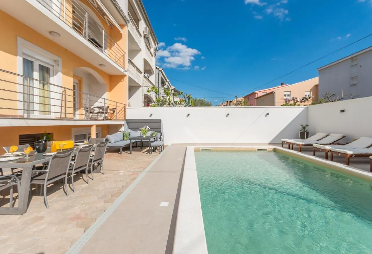 Apartment Jakov With A Pool Zadar Croatia